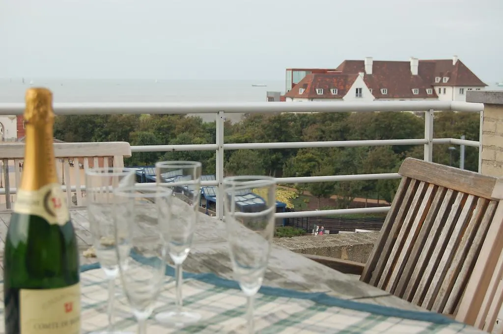Nori Tv Apartment Ostend
